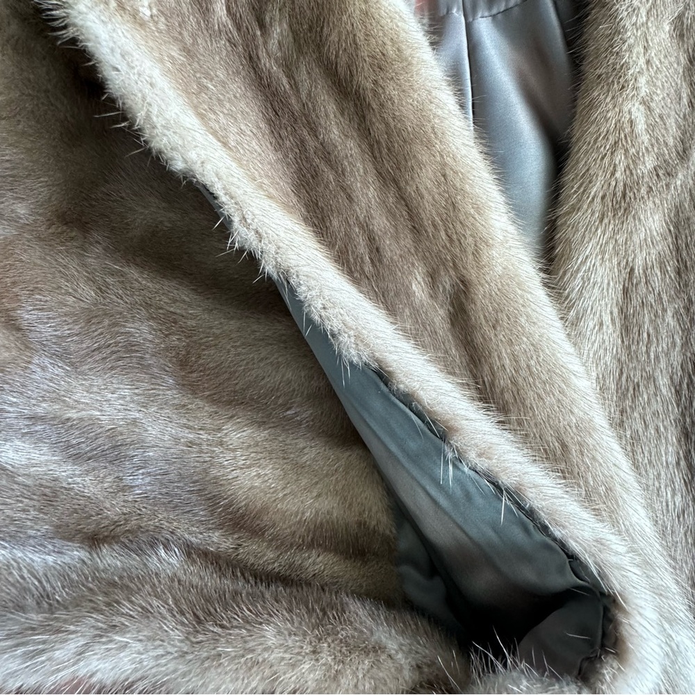 Fur Cape Collar Pockets ONE SIZE VINTAGE Gray Brown Animal Fur - Picture 4 of 11